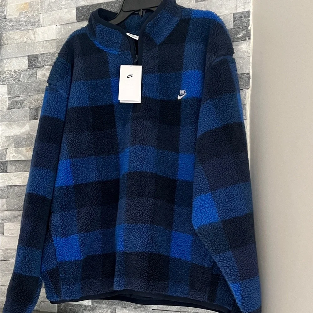 New!! Nike Blue and Black Checkered Fleece sherpa men's jacket